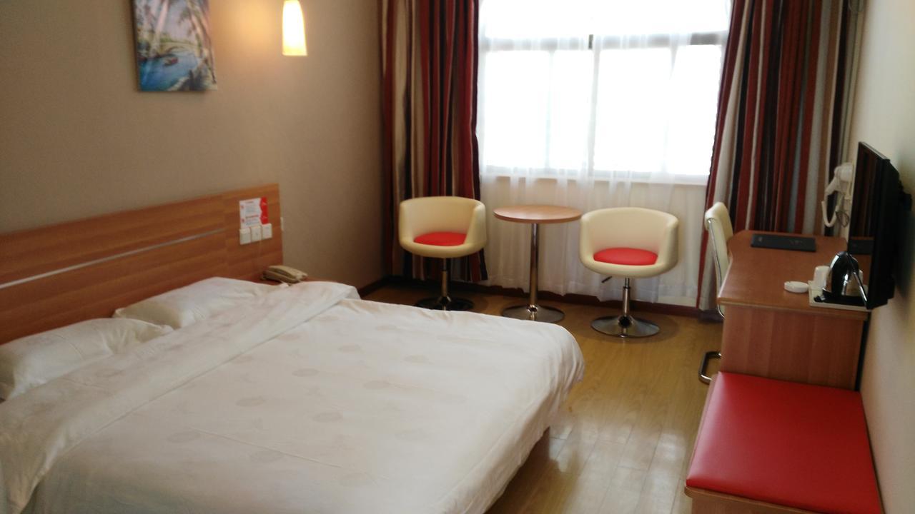 Thank Inn Chain Hotel Henan Xinyang Train Station Gongqu Road Exterior foto